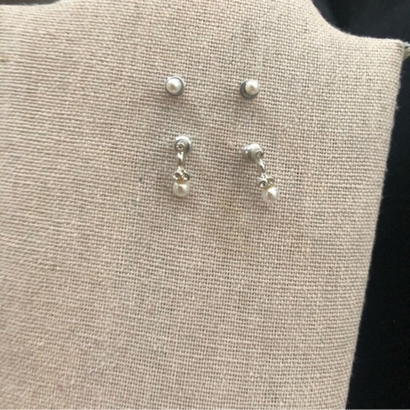 Vintage Jewelry - Vintage 2 Pairs of Faux Pearl Earrings
